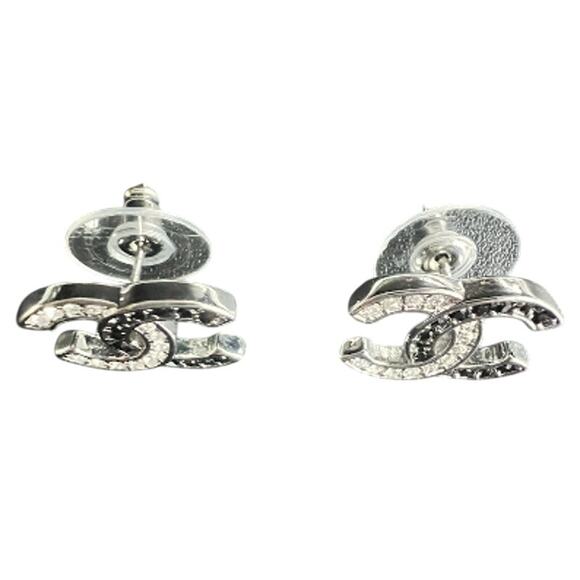 Platinum Plated CHANEL Crystal Black Stud Earrings Autumn 2023 (CHXX018) - Picture 3 of 5